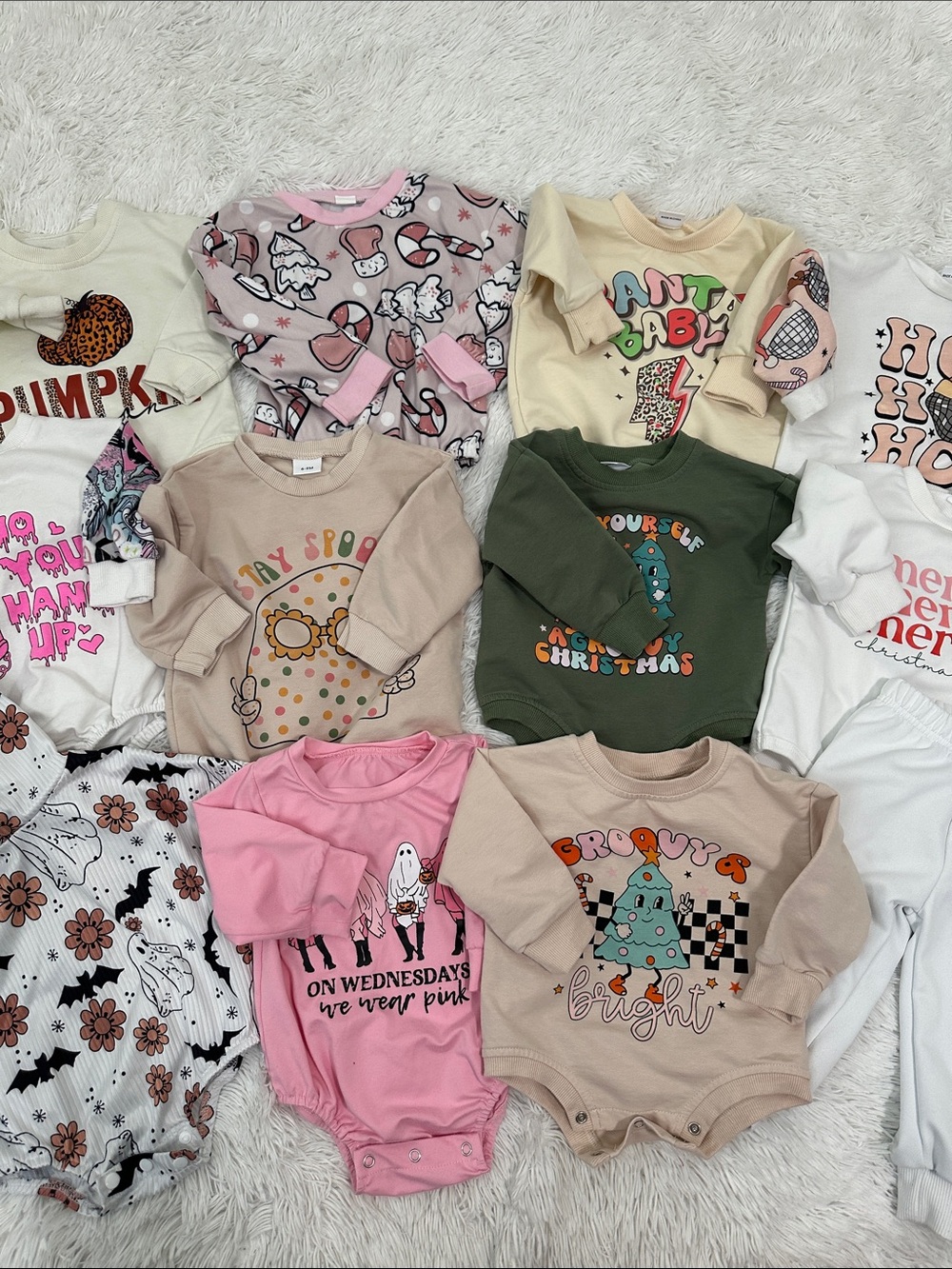  Bundle of 12 Infant Girl Fall/Halloween/Christmas Bodysuits Size 6-9 months